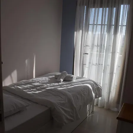 Villa Olea Alacati Tas Konak 2+1 A2 Incir Çeşme